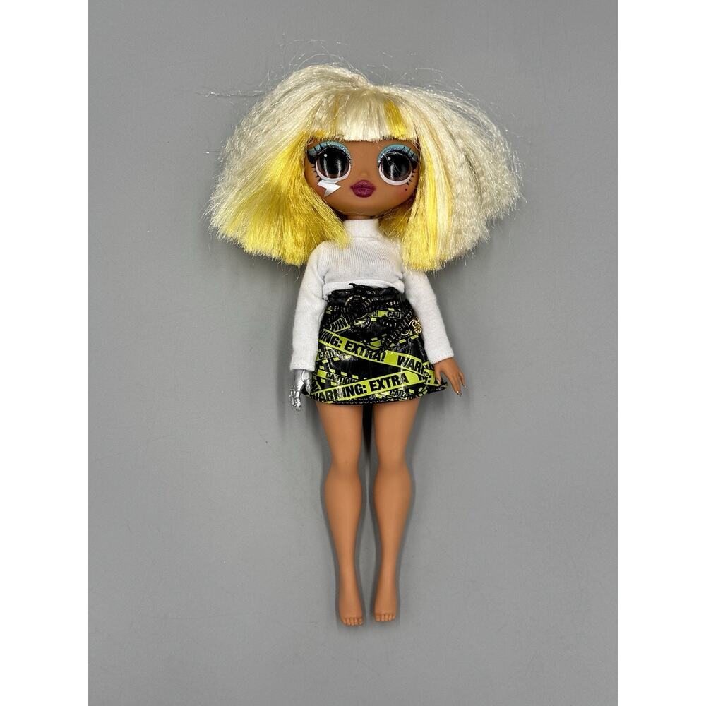 LOL OMG Remix Super Surprise Fashion Doll FAME QUEEN 8.5”